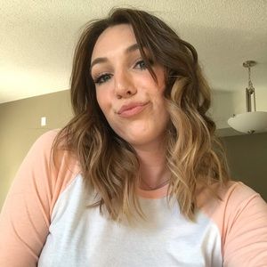 Meet your Posher, Melanie